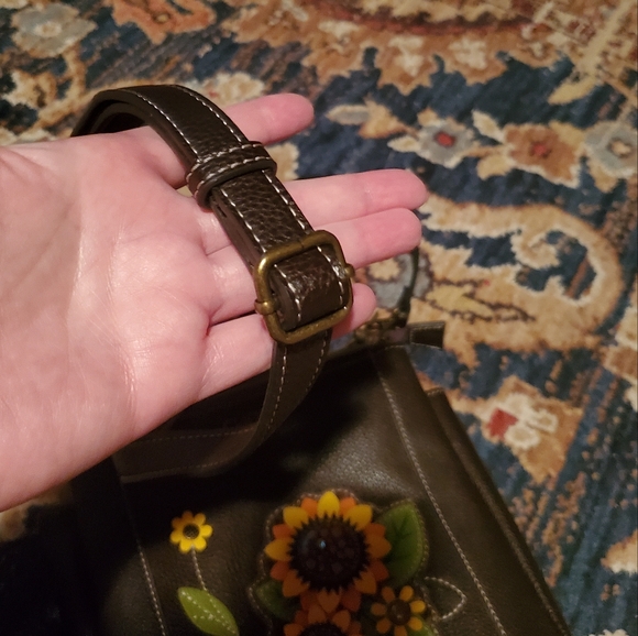 Reserved 🍃🌻Chala RFID Brown Sunflower Crossbody Bag - Picture 11 of 15